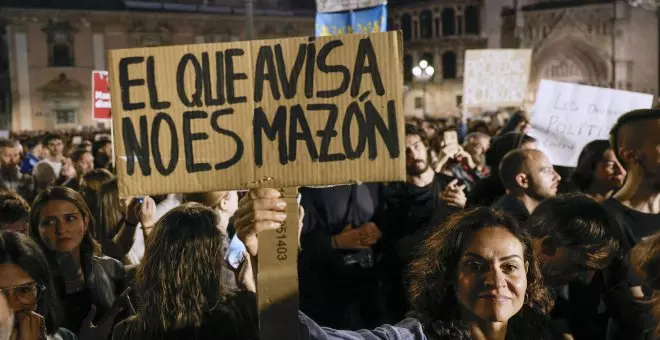 El pueblo valenciano, furioso con Mazón dos semanas después de la DANA mientras los alcaldes no descartan la vía judicial