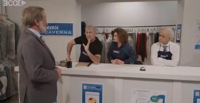 La tronchante parodia de 'Polònia' con Ferreras, Ana Rosa e Inda 'blanqueando' al rey