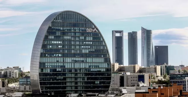 BBVA presenta a la CNMC medidas para garantizar el crédito a pymes si se fusiona con el Sabadell tras su opa