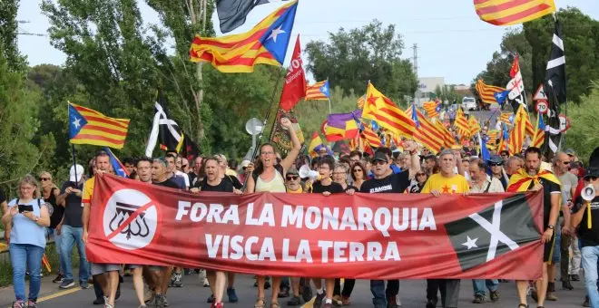 Deneguen l'amnistia als quatre investigats per la protesta contra Felip VI a Caldes de Malavella