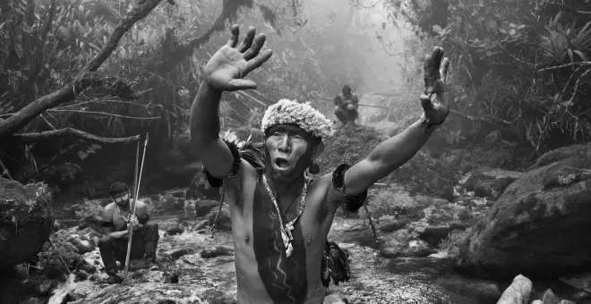 Sebastião Salgado adverteix de la fràgil situació de l'Amazònia en una exposició a les Drassanes de Barcelona