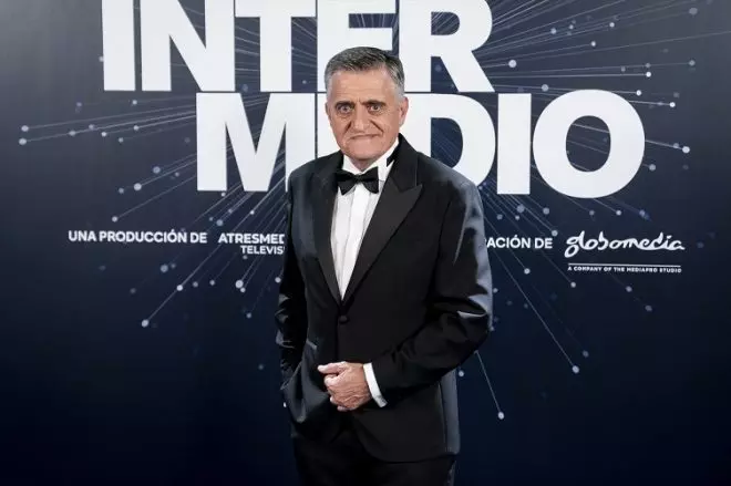 El presentador El Gran Wyoming posa en el photocall de la gala del 18º aniversario de El Intermedio, en el Florida Park. - A. Pérez Meca / Europa Press