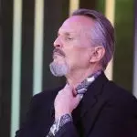 Miguel Bosé durante la presentación de la serie 'Bosé' en octubre de 2023. - José Ramón Hernando | EUROPA PRESS