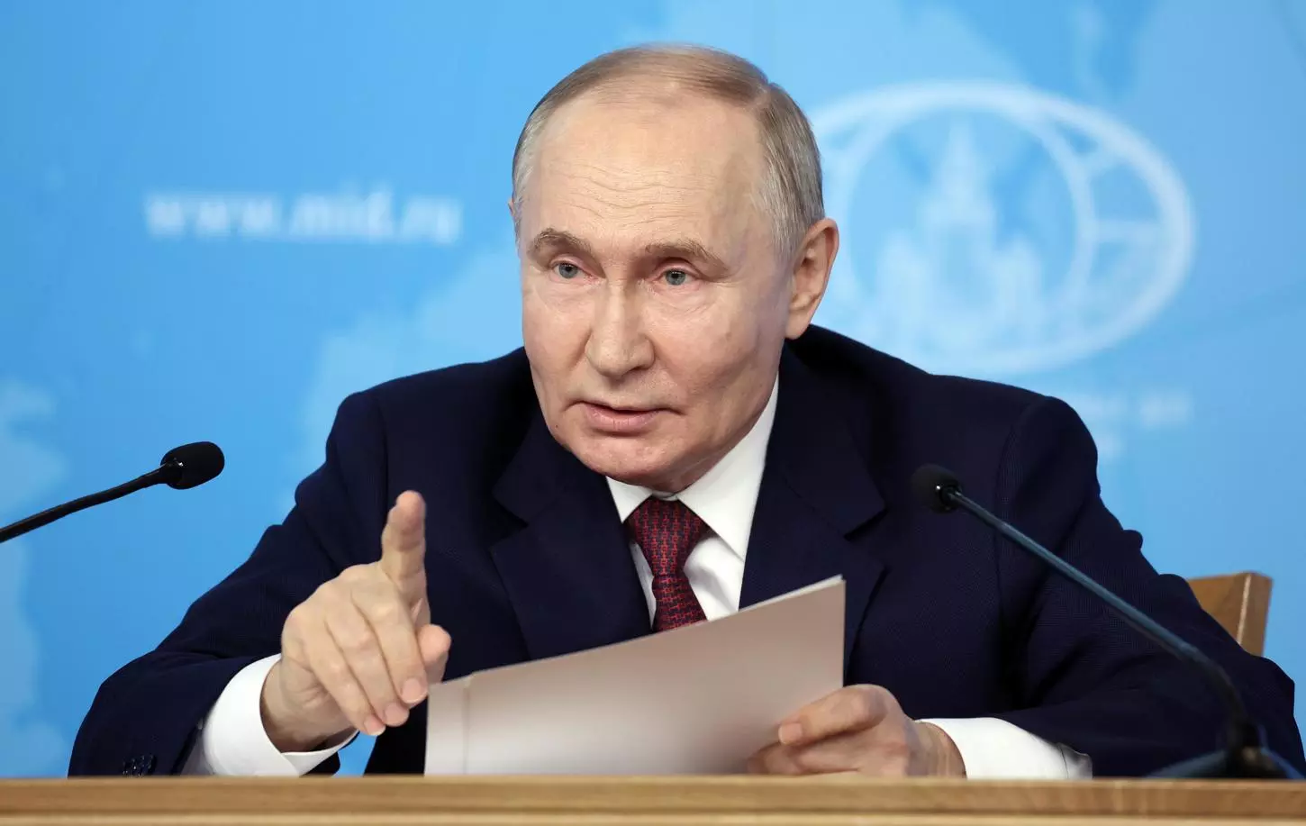 Putin pone condiciones para la paz: retirada de tropas ucranianas y renuncia a la OTAN