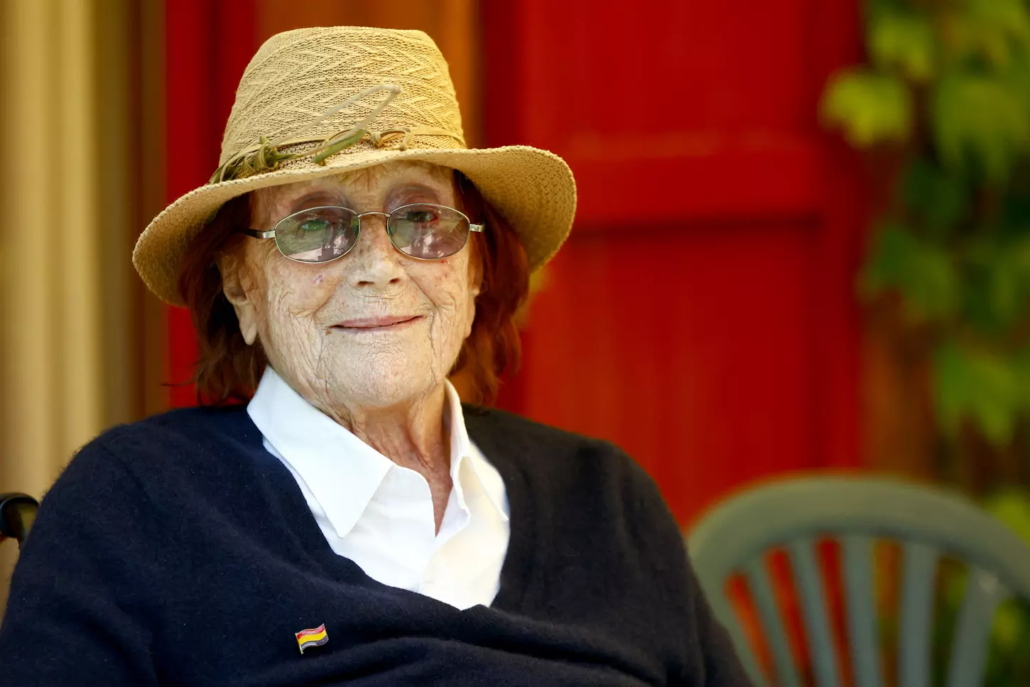 Fotografía de archivo, tomada el 28/05/2024 en su casa de Llofriu (Girona), de la escritora Rosa Regàs, que ha fallecido este miércoles a los 90 años. — Quique García / EFE/Archivo