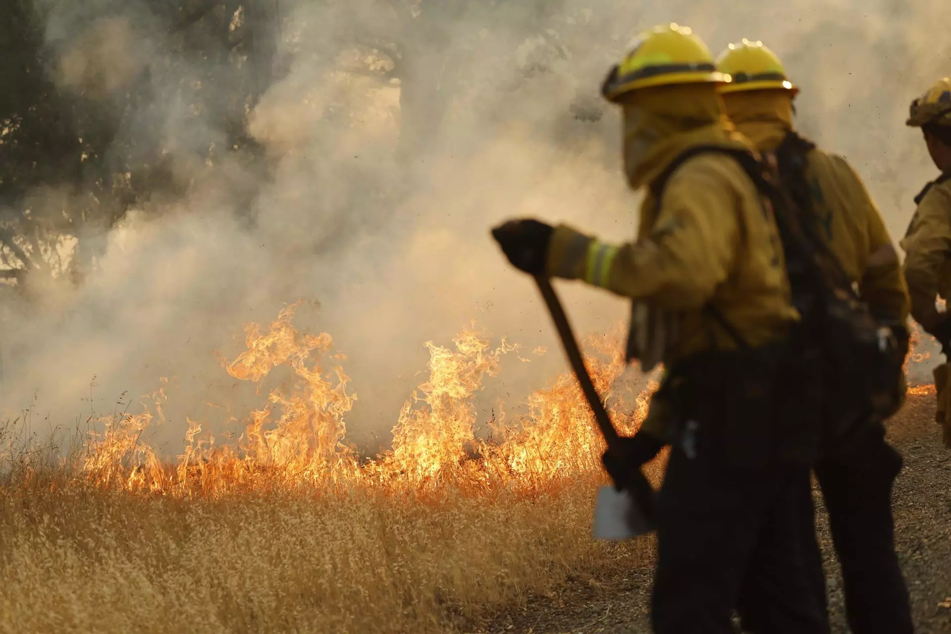 California’s worst wildfire rages out of control as temperatures continue to rise