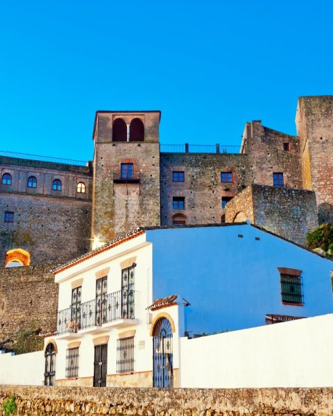 Castillo de Castellar - Fuente: Depositphotos