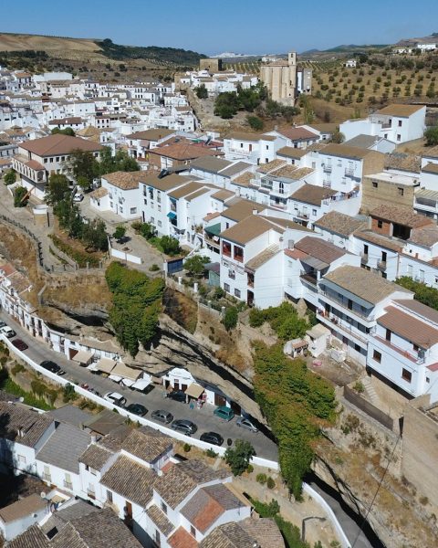 Setenil de las Bodegas